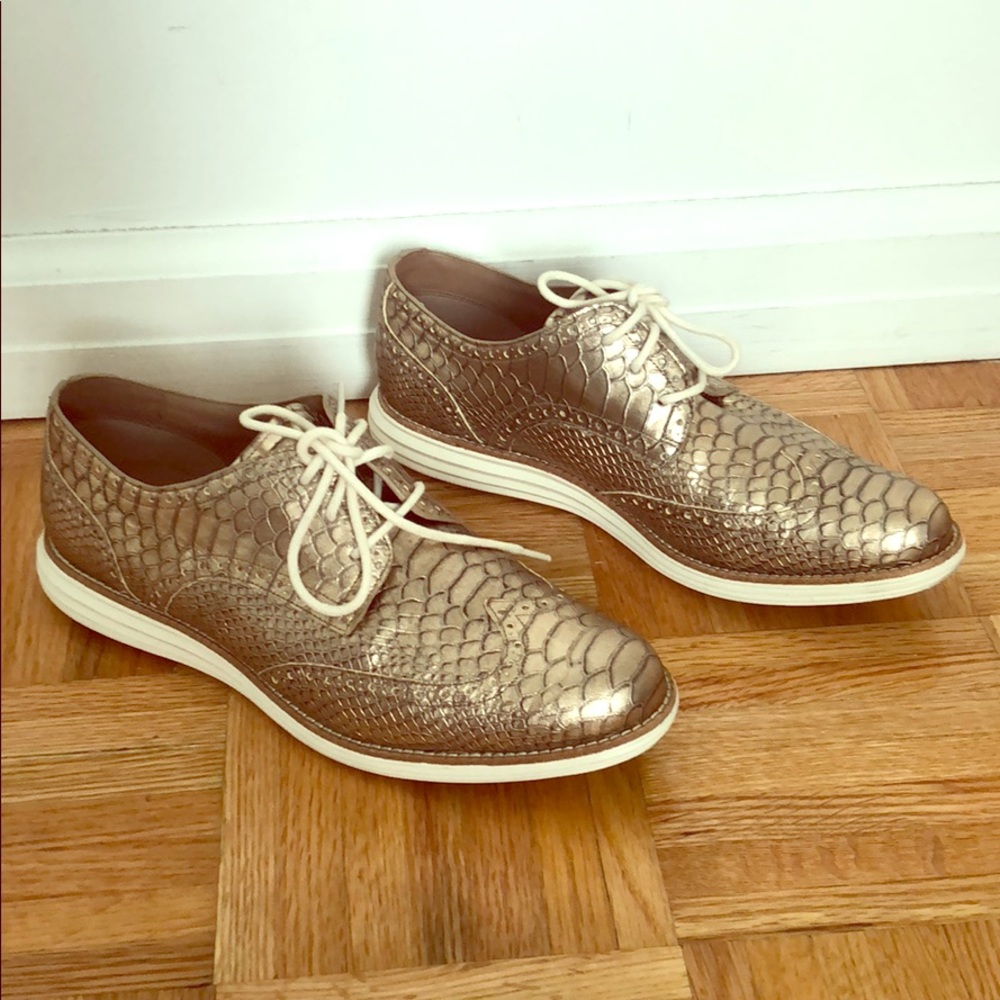 Cole Haan Luna Grand shoe